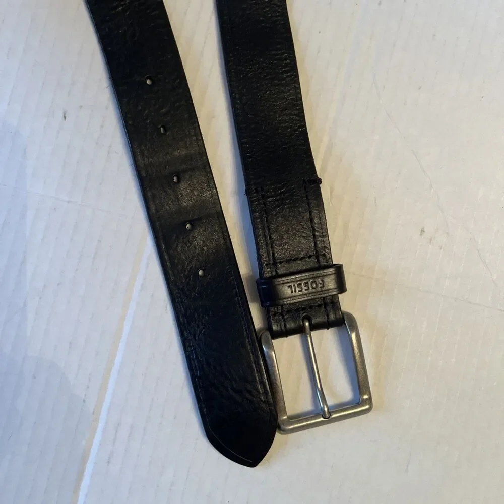 Fossil 34/85 Leather Belt Black Mens VERY GOOD